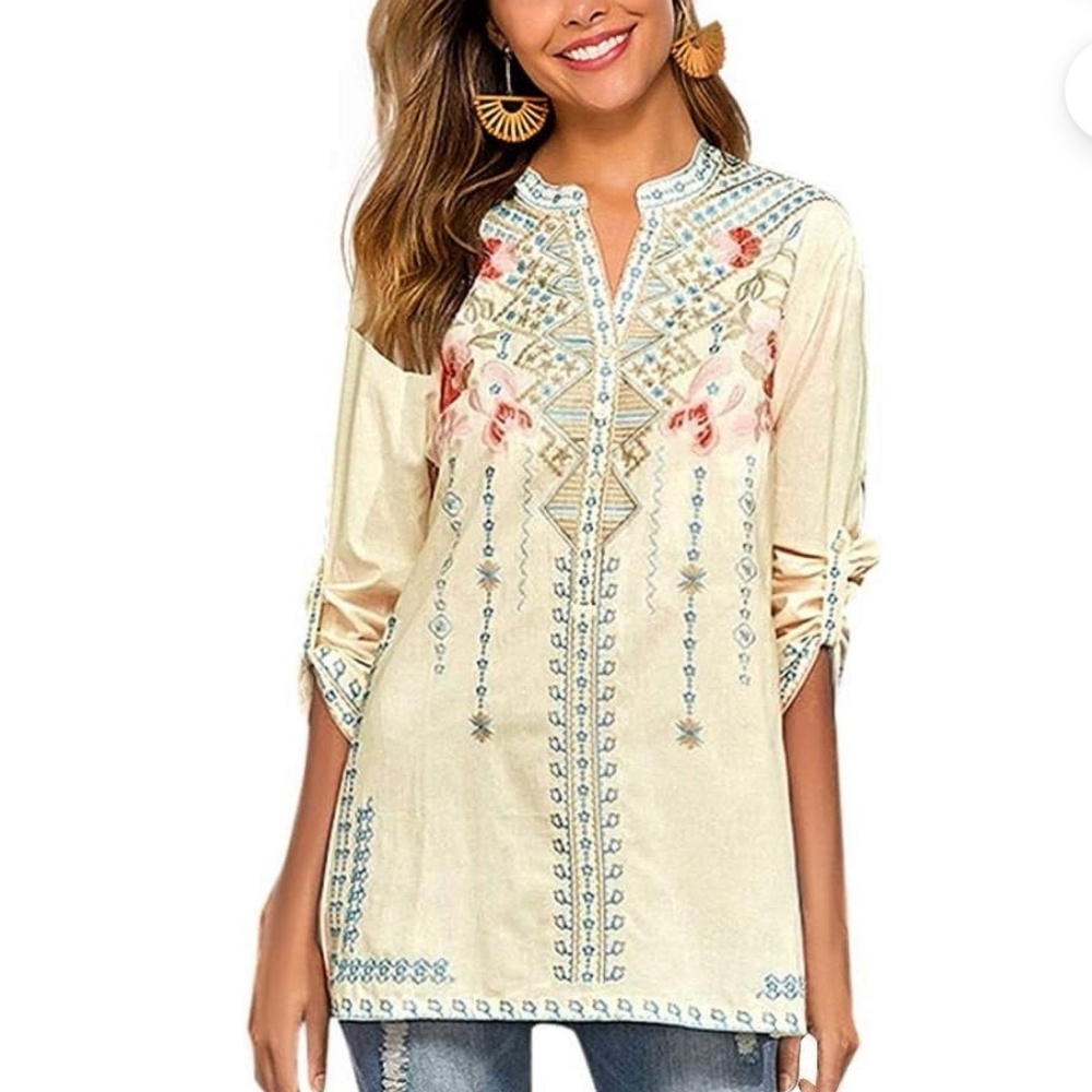 Embroidered Floral Women Top NWOT Size 3X